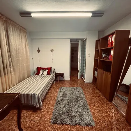 Queen Olgas Street Apartment